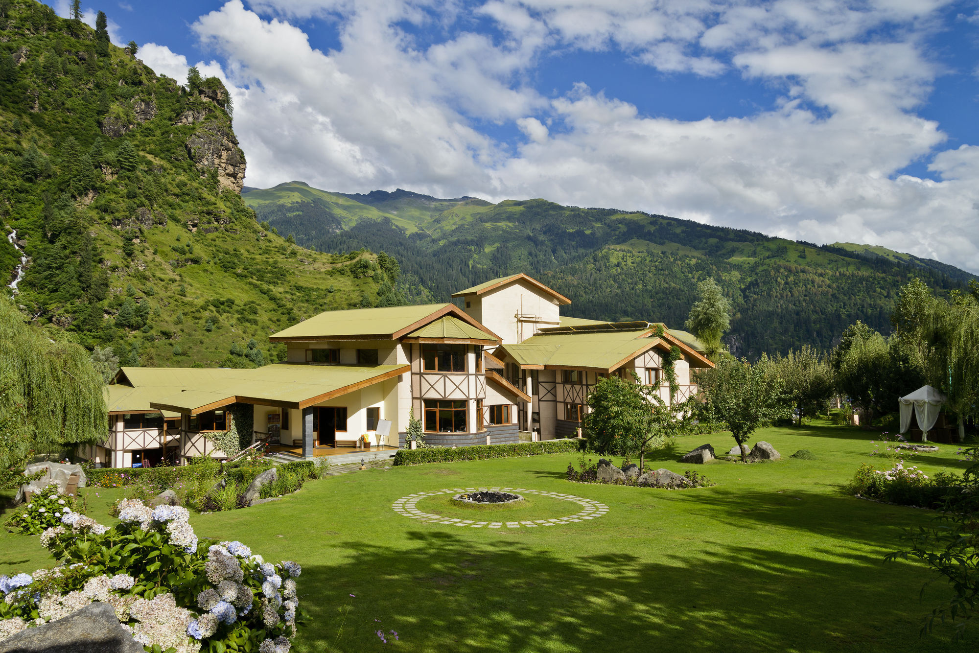 Solang Valley Resort Palchan Luaran gambar